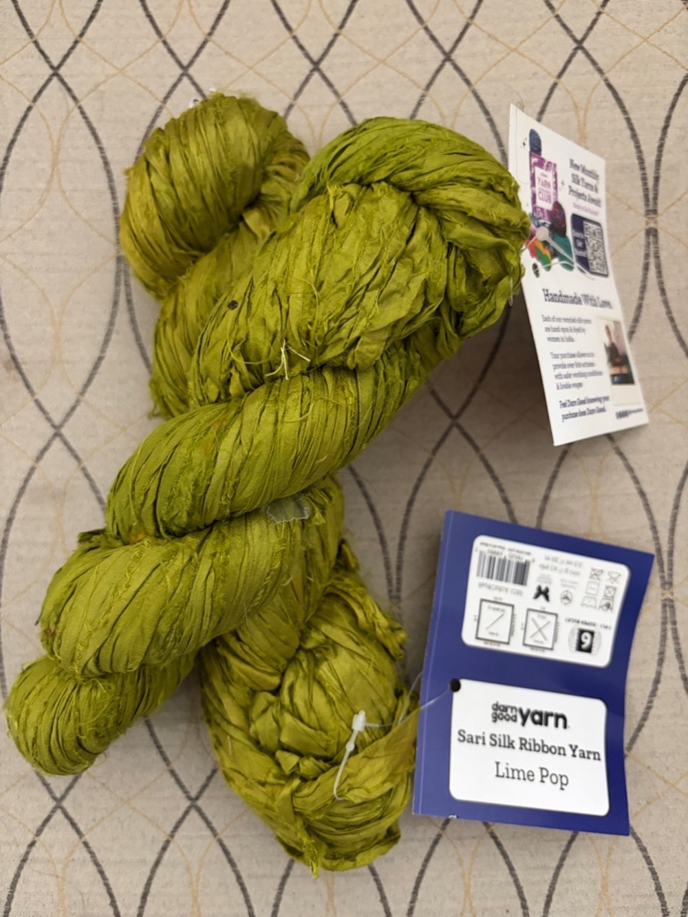 Sari Silk Ribbon Yarn - Lime Pop - Picture 2 of 6